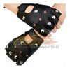 ST515 Fashion Pu Leather Half Half Finger Gloves Cool Heart Hollow Hollowsles Landless Litness for Litness Outdize Motorcycle Accessory Usisex