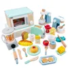 Cozinhas jogam comida para crianças de madeira de madeira infantil Conjunto de brinquedos de cozinha para educação Early Education Cafee Cafee Microondas forno 221123