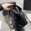 CC Zaino stile vintage in pelle verniciata nera stile zaino ricamato lettera distintivo trapuntato borse firmate patta tinta unita doppie catene multi pochette S