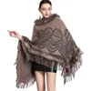 Damen Wollmischungen Frauen Wintermäntel Batwing Flauschige Ärmel Capes Elegante Jacke Dame Wollmantel Pelzkragen Warme Ponchos 221123