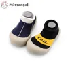 First Walkers Children Antislips Shoes Born Baby Girls Floor Stripe Socks Boys Spädbarn Toddler Rubber Sole inomhusstrumpa 221124