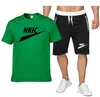 브랜드 피트니스 세트 트랙복 여름 상단 짧은 세트 남자 라운드 넥 패션 2pc 티셔츠 반바지 스포츠 브랜드 로고 프린트