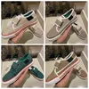 Tennis 1977 Canvas Shoes Natual Luxurys Hook and Loop Loop Womens Shoe Italy Green and Red Web Stripe Rubber Sole Stretch Cotton Sneakers Screaky Screaky