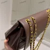 CC Borse Luxury Brand Cross Body Distintivo in rilievo Borsa a tracolla da donna Borsa a tracolla classica in pelle Matelasse Pochette Valigie vintage Pochette