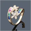 Anillos de banda Diseño Flor del arco iris Cz Anillo Mujeres Regalo de boda Hojas de color dorado Circón austriaco Moda Anillos de cristal Joyería al por mayor Dhpbj