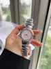 Damer Sapphire Crystal Glass Watches Rostfritt stål Kvarts armbandsurrosa Pink Mother of Pearl Zircon Watch Dial Dial Geometric Diamond Clock 28mm