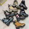 Moda-Vendita calda-Best Laureate Platform Desert Boot da donna Bee Trail Stivaletti Ragazze Martin Boots Scarpe con suola con tacco grosso