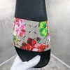 새 디자이너 슬라이드 슬리퍼 남성 여성 샌들 꽃 빨강 녹색 파랑 먼지 봉투 신발 인쇄 슬라이드 여름 해변 패션 트레이너 와이드 플랫 신발