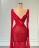 Yeni Kırmızı Varış Gece Elbise Kadınlar V Boyun Uzun Kollu Dantel Sırtsız Kat Uzunluğu Capes Sequines Balo Elbisesi Resmi Gowns Artı Boyutu Özel