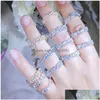 Bandringar lyxiga Colorf Cubic Zirconia Ring for Women Shiny Rec Rainbow Stone Wedding Finger Rings Gold Color Boho Fashion Jewely Dhzda