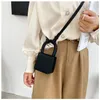 Kv￤llsp￥sar Stylish Candy Headphone Box Designer Small Mini Square Portable Handbag Women 2022 Messenger Shoulder Green Leather Flap Bag