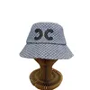 Designer Fashion Bucket Hat Womens Fishermans Hat Winter Bucket Hats Ladies Exquisite Comfortable Trend Topee Men Sunscreen Caps D22112402JX