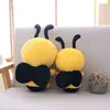 Mignon Abeille En Peluche Animal Oreiller Polochon Canapé ldren Chambre Taille Oreiller Fille Coeur Poupée Pour Mariage De Noël Cadeau D'anniversaire J220729