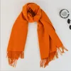 Marque de créateurs Foulards Gland Solide Écharpe En Cachemire À Franges Classique Plaine Wraps Mode Surdimensionné Châle Hiver Plaine Collier Chaud 29 Couleur BC179