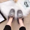 أحذية أحذية النساء 100 ٪ الفراء الطبيعي moccasins المتسكعون لينة من الجلد الحقيقي شقق الترفيه