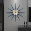 Wall Clocks Nordic Retro Luxurious Style Clock Hanging Hollow Iron Metal Simple Fashion Kitchen Decoration Living Room