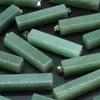 قلادات قلادة 1pc الكوارتز الطبيعية الطويلة مستطيل عصا التعليق الأخضر Aventurine Crystal البندول الشفاء المجوهرات