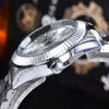 Mode Armbandsklockor Män Man Man Fritid Sportstil Lyxigt Solid stål Metallband Quartz Clock X212