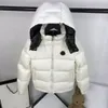 Dziecięcy z kapturem Baby Down Coats Kid Płaszcz z etykietą dla dziewcząt chłopców z kapturem Top Luksusowe ubranie 100% gęsi w dół napełnianie literą ciepło wygodne