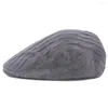 Berretti da uomo lavorato a maglia invernale caldo berretto da ragazzo cappello piatto da guida di alta qualità HATCS0543