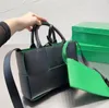 Сумка для покупок роскошная дизайнерская сумочка женская пляжная сумка классическая тканая сумка для плеча боковая буква боковая буква для тела