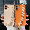 iPhone 14 Pro Max 13 12 11 X XR XS 8 7 14 Plus Luxury Girls Lady Bling Chromed Metallic with Wrist Chian Strap Pearl Bracelet Phone Cover