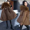 Womens Down Down Parkas Winter Jacket Parka Fashion Long Casating Roupas de lã encapuzada manchada com colarinho de pele 221124