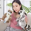 Simulação Kawaii curta Armada Maki Monkey abraços macios animais de vida real, travesseiro pop infantil garotas de Natal presentes de aniversário j220729