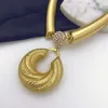 Bröllopsmycken uppsättningar Dubai Women Necklace örhängen set afrikansk mode Nigeria Gold Plated Bride Party Gifts 221123