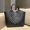 Designer Women Plaid Tote Shopping Väskor Lyxvarumärke Sliver Metal Hårdvara Läder Hobo Handväskor Trendiga Lady Underarm Totes Beach Väskor med liten dragkedja myntväska