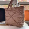 Парад сумки роскошные сумки тотации Zhouzhoubao123 E Messenger Bags o Totes Классический поперечный кошелек эр высокого качества сумочки Desginer 4NQM