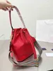 Prad Bags Luxury Tote Bag Zhouzhoubao123 e Messenger Bags o Totes Classic Crossbody Wallet er Haute Qualité Desginer s Sacs à main YYXD