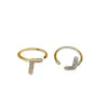 Luxurys Designer feminino anéis masculinos marca clássica marca ring elegante luxurys casais jóias presentes de jóias ring clássico f anéis d22112205jx