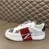 Designer di lusso Scarpe casual da donna Moda Vera pelle Patchwork Scarpe da ginnastica basse Sneakers Runway Zeppe con plateau Punta rotonda Stringate Mocassini da uomo Scarpe basse