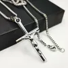Hänghalsband kvinnor och mäns rostfritt stål halsbands korsfix Jesus Cross Box Chain Silver 24 tum 2,4 mm