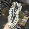 scarpe firmate Designer vanness wu xvessels Cambiamento di colore senso della luce viola in bianco e nero piccola fragranza tessuto zucchero filato 2.0 scarpe di tela per uomo e 5F4Z