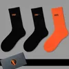 3 pares de meias femininas masculinas clássicas bordadas letra v basquete meias esportivas com caixa meias designer de moda 41
