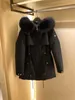 Kvinnor ner parkas designer europeiska varor p hem triangul￤r standard p￤ls krage parker down jacka kvinnor vit g￥s medium och l￥ng vinter f￶rtjockad s1tp