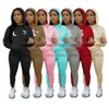 2024 Designer Jogging Suit Brand Donna Tute in pile due pezzi Set manica lunga con cappuccio pantaloni Felpa lettera Ricamo Abbigliamento invernale Lady Outfits 8860-6