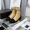 2022 Botas de canal de diseñador Zapatos Desnudo Negro Punta estrecha Tacón medio Botas cortas largas Zapatos mNN