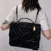 Vintage Original 22K brevet brillant sac à dos en cuir avec étiquette femmes Caviar cuir Double épaule matelassé Croosbody sac sacs d'école 2023 Designer sacs à main