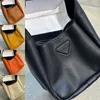 Nieuwe Avondtassen Totes Prabag Tote Vrouwen Luxe Lichtgewicht Groente Mand Ontwerpers Lederen Handtas Messenger Purse 221020