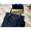 Prad Bags Luxury Tote Bag Zhouzhoubao123 e Messenger Bags o Totes Classic Crossbody Wallet er High Quality Desginer s Handbags DC5Q