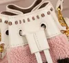 Lamb Hair Bucket Bag Designer Women Handtas Luxe grote capaciteit Schoudertas Letter Design Fashion All-match Pink Messenger Handtassen Pochette