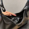 vrouw avondtassen schouder prabag designer tassen vrouwen lederen handtas onderarm elegante driehoek crossbody kleur portemonnees letters afdrukken