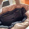 Парад сумки роскошные сумки тотации Zhouzhoubao123 E Messenger Bags o Totes Классический поперечный кошелек эр высокого качества сумочки Desginer 4NQM