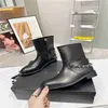 2022 Designer Channel Boots Schuhe Nude Black Pointed Toe Mid Heel Long Short Boots Schuhe mmI