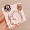 Brooches French Retro Brooch Men And Women Suit Accessories Personality Court Beauty Head Coat Pin Pearl Flower Sweater Corsage