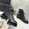 2022 Designer kanaal laarzen schoenen naakt zwart puntige teen midden hiel lange korte laarzen schoenen mma