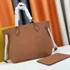 Bolso de mano para mujer de moda Bolso de diseño de cuero en relieve Bolso de compras de ocio de 2 piezas con código de serie